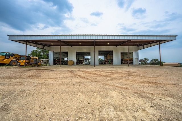 5228-A FM 3240, Bandera, TX 78003