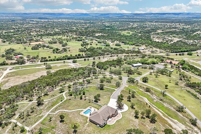 5228-A FM 3240, Bandera, TX 78003