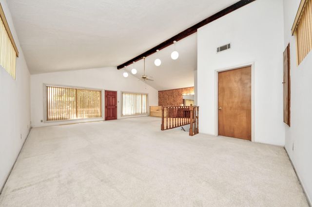 215 Hardy Street, Bacliff, TX 77518