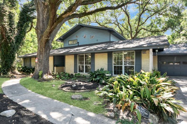 215 Hardy Street, Bacliff, TX 77518