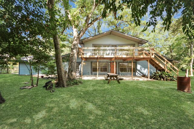 215 Hardy Street, Bacliff, TX 77518
