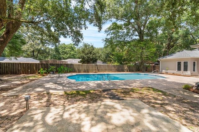 5724 Marquis Court, Mobile, AL 36609