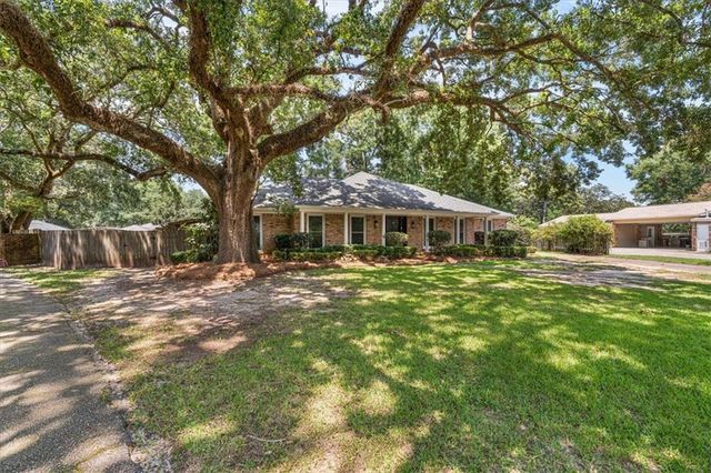 5724 Marquis Court, Mobile, AL 36609