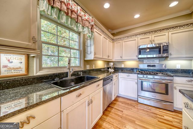 883 Ramey Mountain Road, Hiawassee, GA 30546