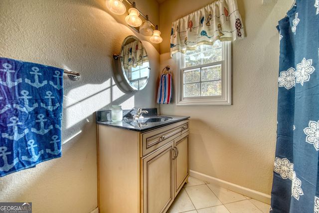 883 Ramey Mountain Road, Hiawassee, GA 30546