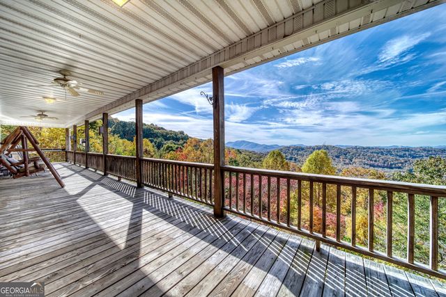 883 Ramey Mountain Road, Hiawassee, GA 30546