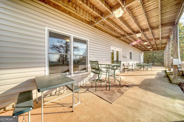883 Ramey Mountain Road, Hiawassee, GA 30546