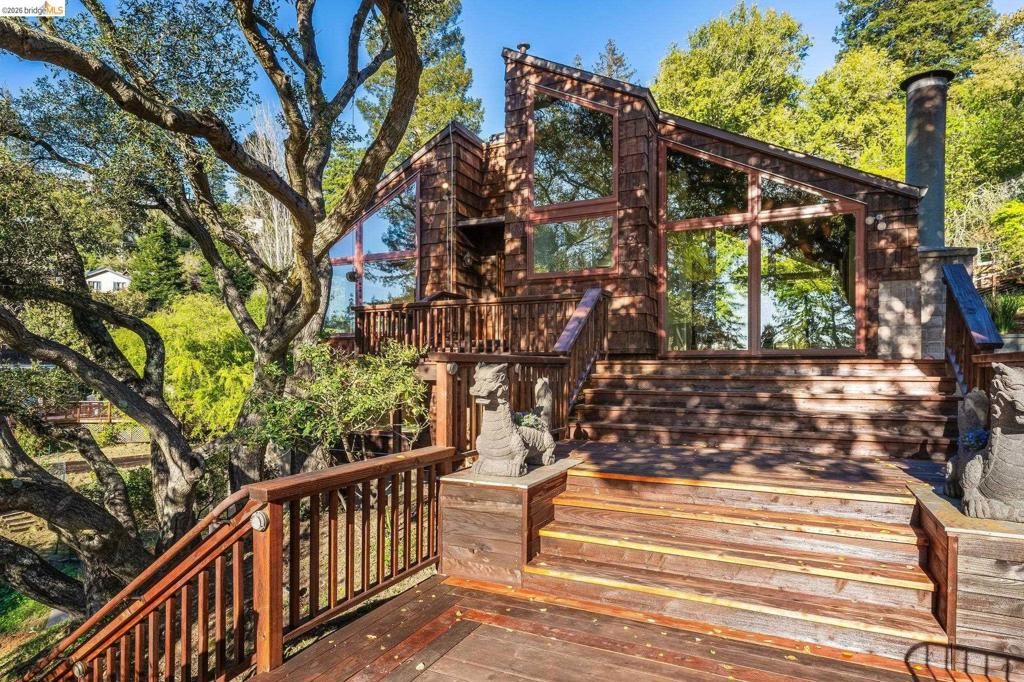 Image 12 of property listing at 1179 Keith AVE, Berkeley, CA 94708