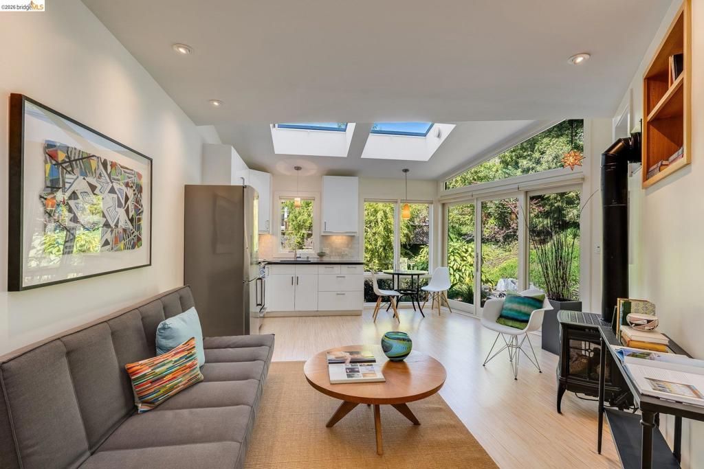 Image 39 of property listing at 1179 Keith AVE, Berkeley, CA 94708