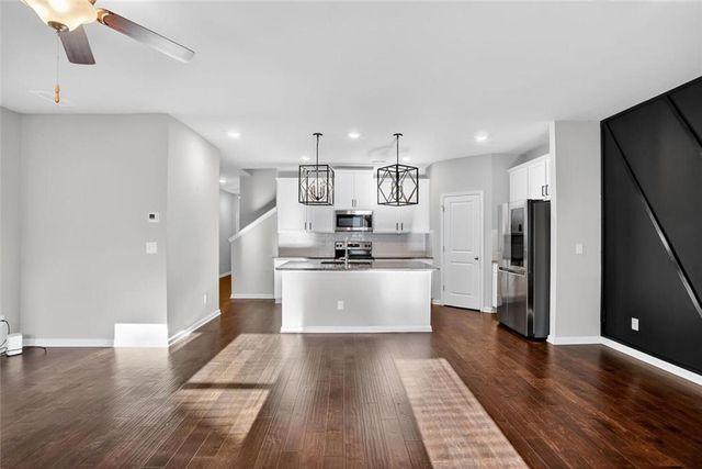1553 Spring Hollow Way, Stone Mountain, GA 30083