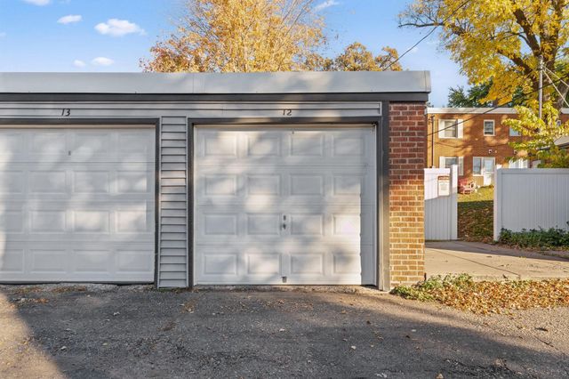 2046 Montreal Avenue, Saint Paul, MN 55116