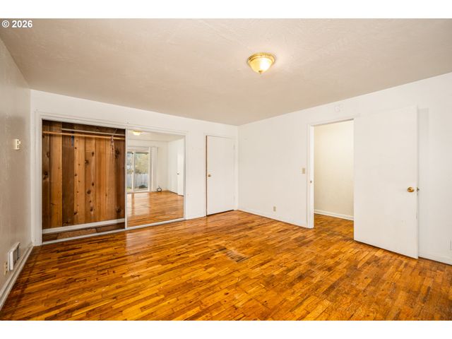 92133 MARCOLA Rd, Marcola, OR 97454