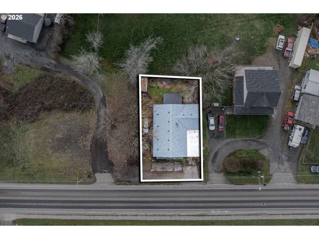 92133 MARCOLA Rd, Marcola, OR 97454