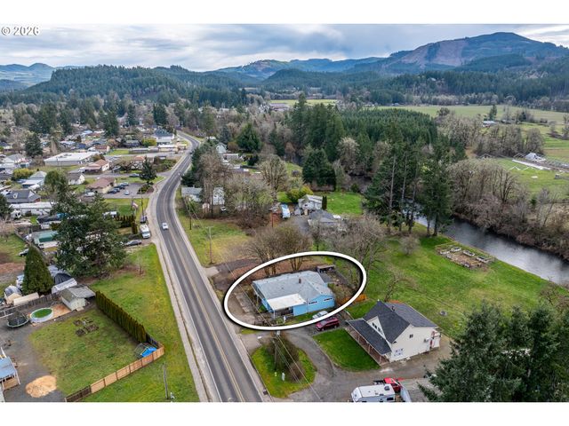 92133 MARCOLA Rd, Marcola, OR 97454