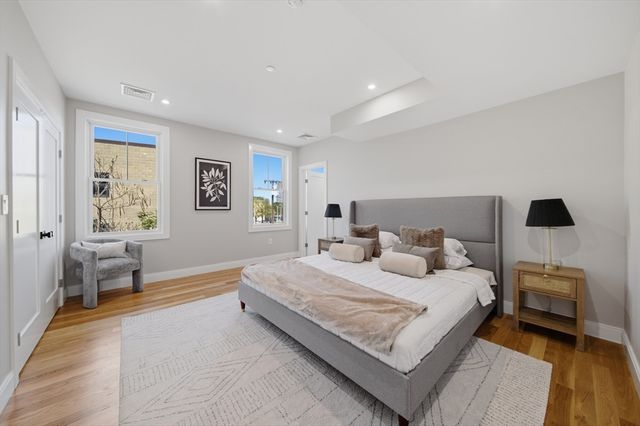 174 Walnut Street 2, Somerville, MA 02145