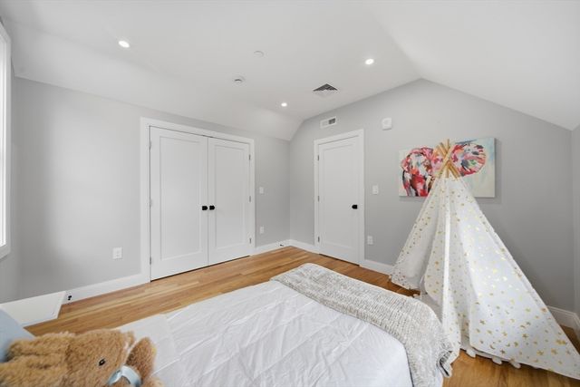 174 Walnut Street 2, Somerville, MA 02145