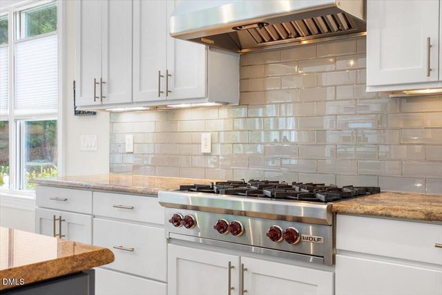 708 Meadowmont Lane, Chapel Hill, NC 27517