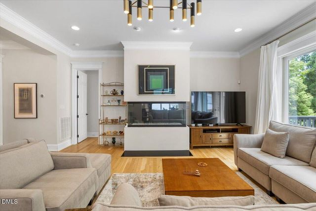 708 Meadowmont Lane, Chapel Hill, NC 27517