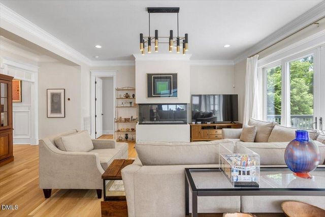 708 Meadowmont Lane, Chapel Hill, NC 27517