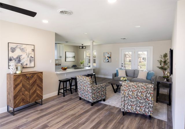 3544 Wosley Drive, Fort Worth, TX 76133