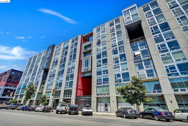 311 Oak St Pent 9, Oakland, CA 94607