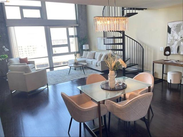311 Oak St Pent 9, Oakland, CA 94607
