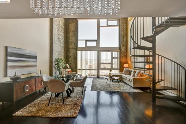 311 Oak St Pent 9, Oakland, CA 94607