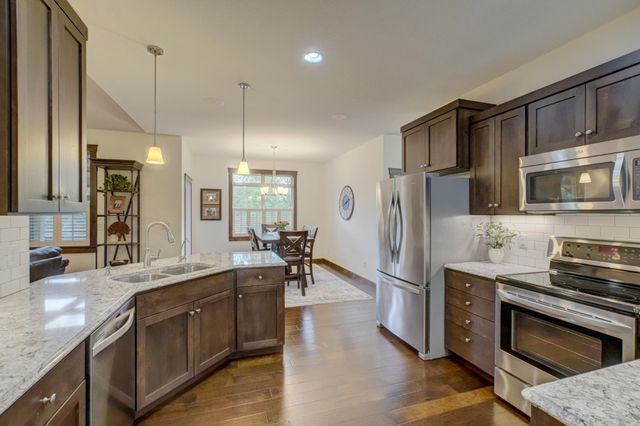 469 Dylan Court, Hudson, WI 54016