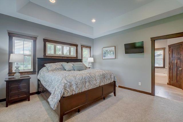 469 Dylan Court, Hudson, WI 54016