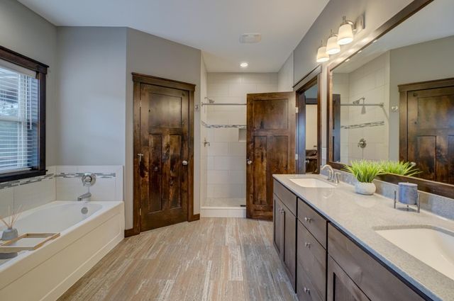469 Dylan Court, Hudson, WI 54016
