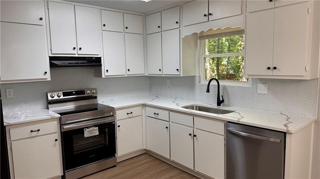 3420 Cedar Rock Lane, Lithonia, GA 30038