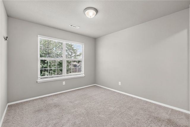 4600 W Colfax Loop, Fayetteville, AR 72704
