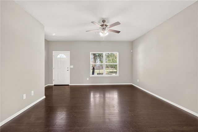 4600 W Colfax Loop, Fayetteville, AR 72704