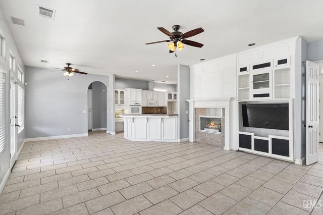 14012 Cedar Creek Avenue, Bakersfield, CA 93314