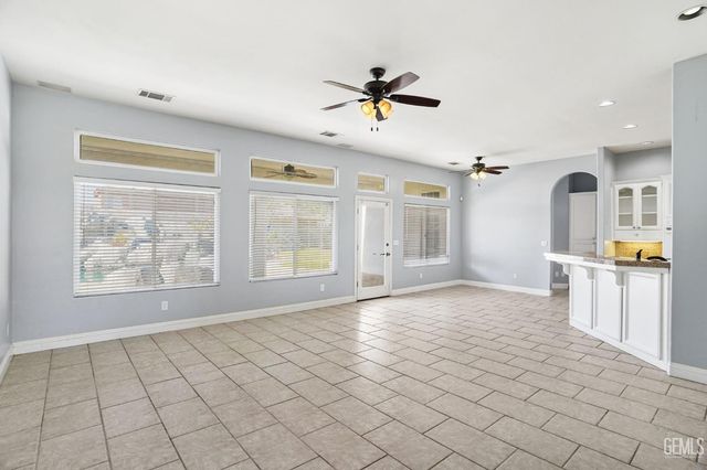14012 Cedar Creek Avenue, Bakersfield, CA 93314