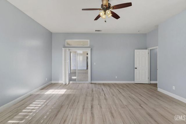 14012 Cedar Creek Avenue, Bakersfield, CA 93314