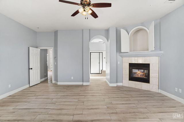 14012 Cedar Creek Avenue, Bakersfield, CA 93314