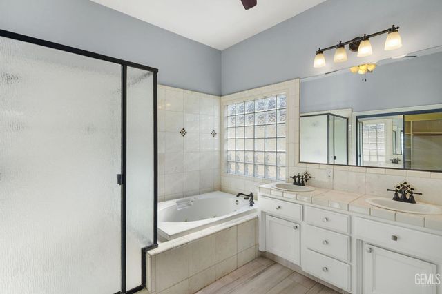 14012 Cedar Creek Avenue, Bakersfield, CA 93314