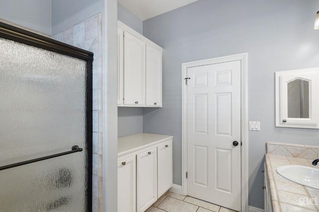 14012 Cedar Creek Avenue, Bakersfield, CA 93314