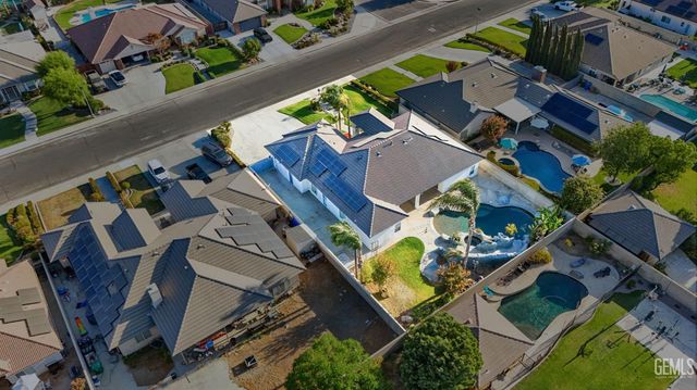 14012 Cedar Creek Avenue, Bakersfield, CA 93314