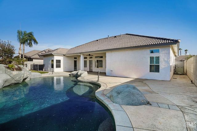 14012 Cedar Creek Avenue, Bakersfield, CA 93314