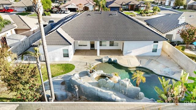 14012 Cedar Creek Avenue, Bakersfield, CA 93314