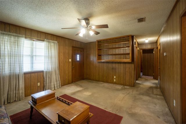 22330 State Highway 64, Canton, TX 75103