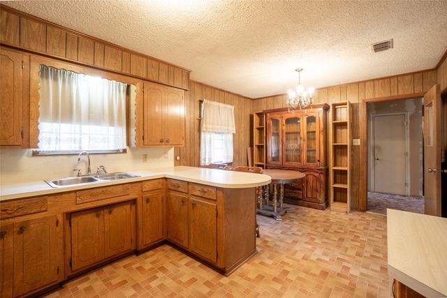 22330 State Highway 64, Canton, TX 75103