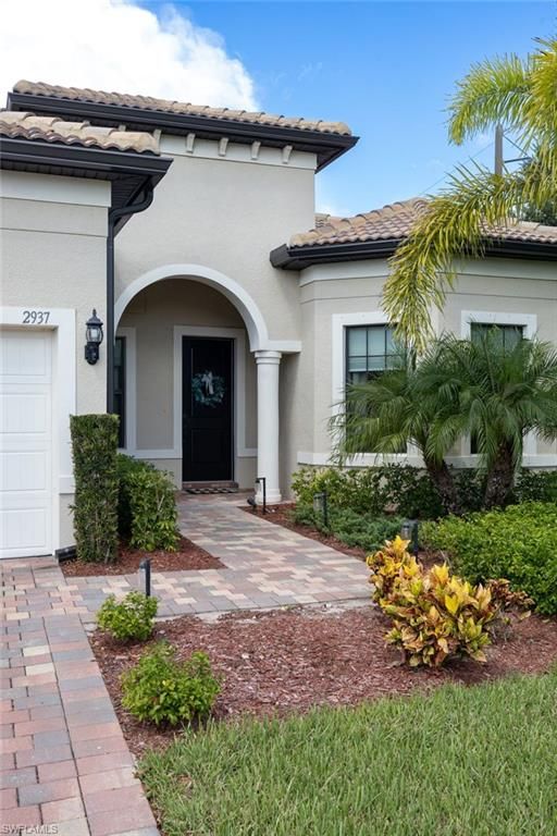 2937 Sagittaria LN, Alva, FL 33920