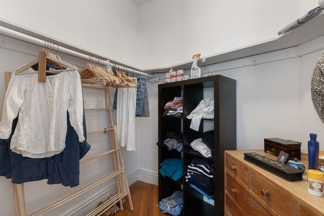 78 Kilsyth 1, Boston, MA 02135