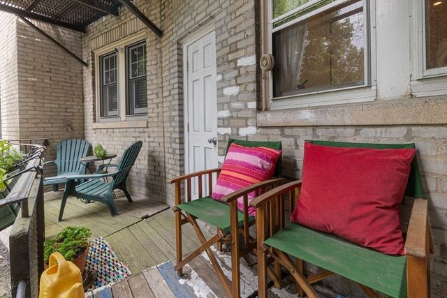 78 Kilsyth 1, Boston, MA 02135