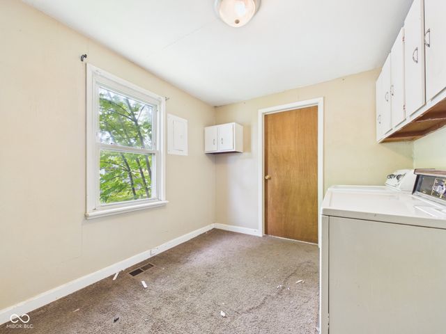 2507 E 5th Street, Anderson, IN 46012