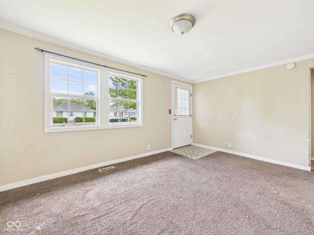 2507 E 5th Street, Anderson, IN 46012