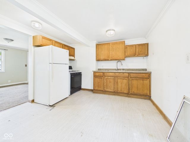 2507 E 5th Street, Anderson, IN 46012